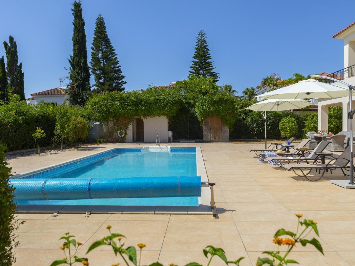 Meneou Seaside Mansion 7 Villa Larnaca Buitenkant foto