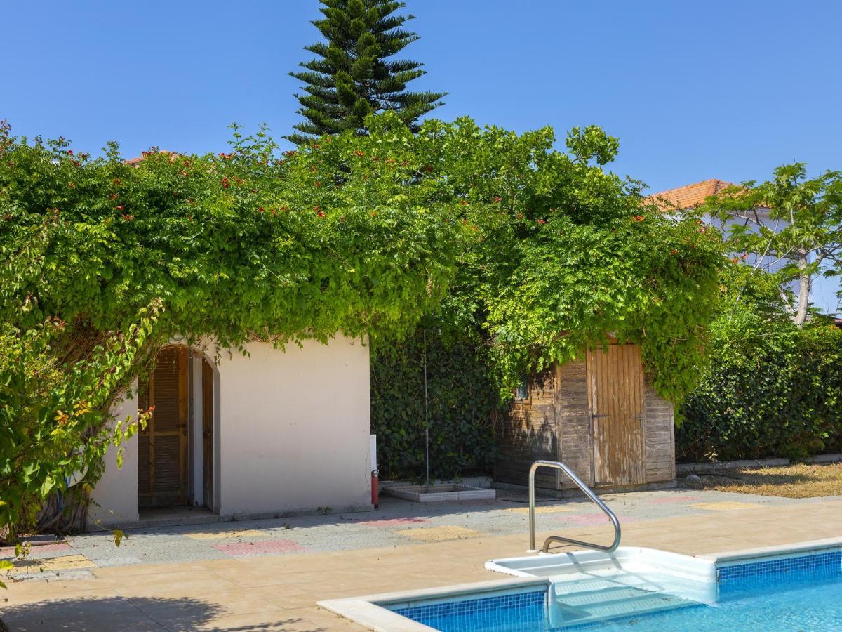 Meneou Seaside Mansion 7 Villa Larnaca Buitenkant foto