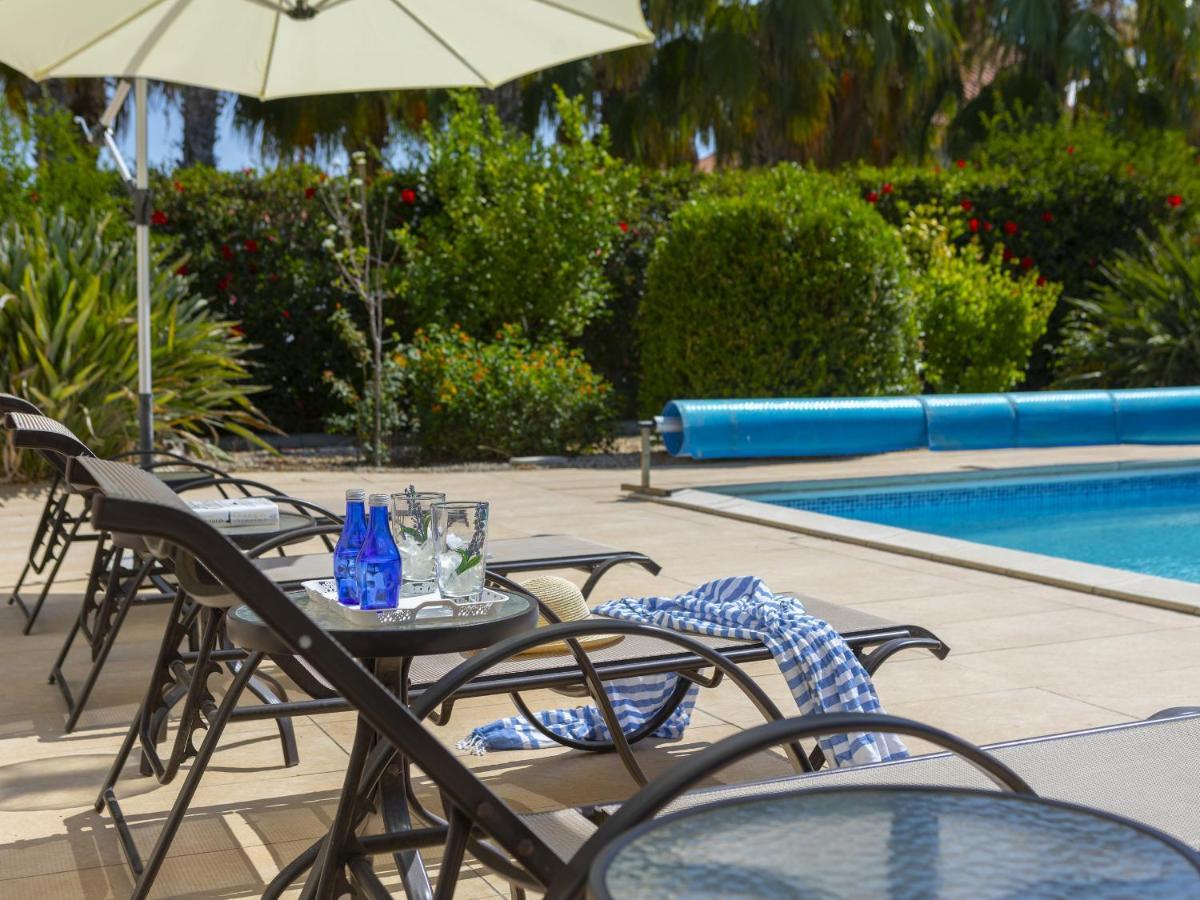 Meneou Seaside Mansion 7 Villa Larnaca Buitenkant foto
